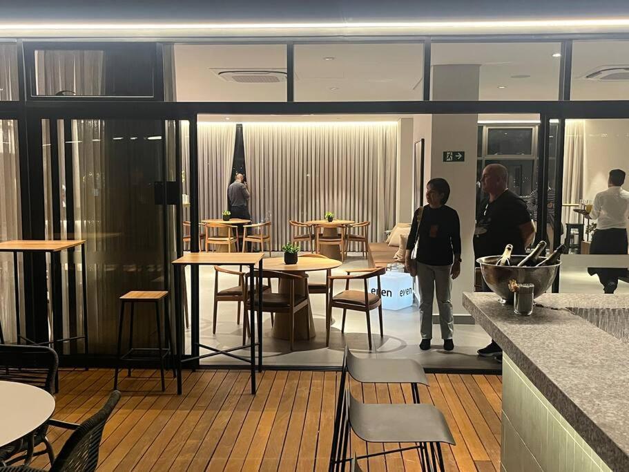 Apartment Moderno Prox Allianz
