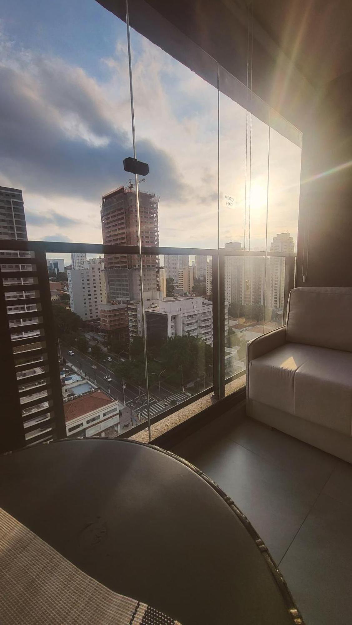 Moderno Prox Allianz Apartamento *